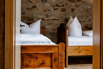Schlafzimmer im Dachgeschoss Ferienwohnung Mühlenchalet