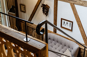 Blick ins Wohnzimmer Ferienwohnung Mühlenchalet